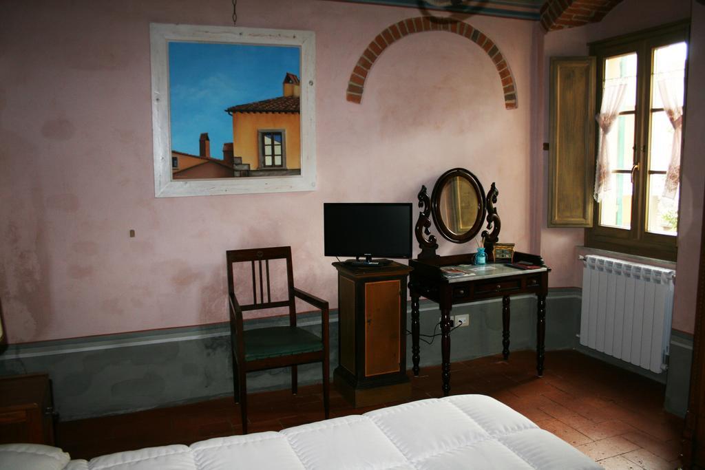 Residenza Fra Le Torri - Charme & Art Gallery Home Arezzo Ngoại thất bức ảnh