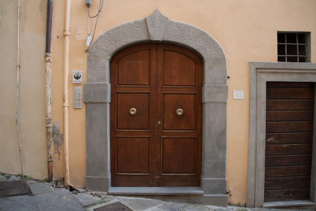 Residenza Fra Le Torri - Charme & Art Gallery Home Arezzo Ngoại thất bức ảnh